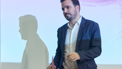 El ministro de Consumo, Alberto Garzón, durante la entrega de la XV edición de los Premios Estrategia NAOS otorgados por la Agencia Española de Seguridad Alimentaria y Nutrición (AESAN), en la sede de AESAN