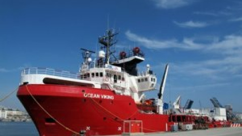 El barco humanitario Ocean Viking rescata a 175 personas en el Mediterráneo