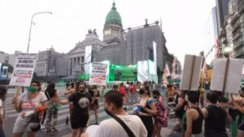 Argentina encara el debate para consagrar el aborto legal, seguro y gratuito