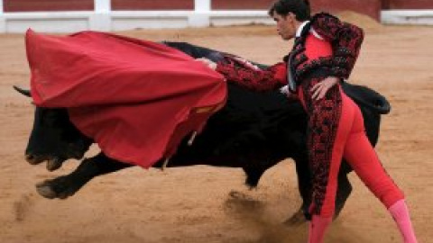 La alcaldesa de Gijón, después de cancelar las corridas de toros: "Las sociedades evolucionan, ya no tiramos cabras del campanario"