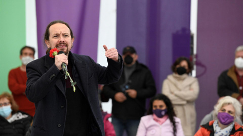 El candidato de Unidas Podemos a la Presidencia de la Comunidad de Madrid, Pablo Iglesias, participa en un acto de campaña celebrado este domingo 25 de abril de 2021 en Collado Villalba.