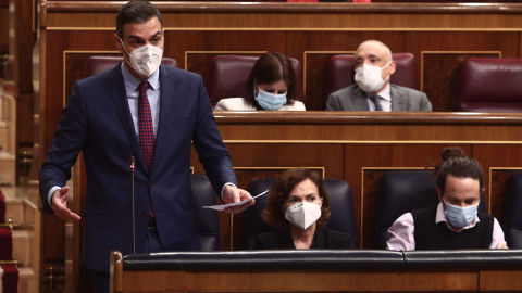 El presidente del Gobierno, Pedro Sánchez, interviene durante una sesión de control al Gobierno, en Madrid (España), a 16 de diciembre de 2020. Durante el pleno, el presidente del Gobierno ha hecho un primer balance del segundo estado de alarma decreta