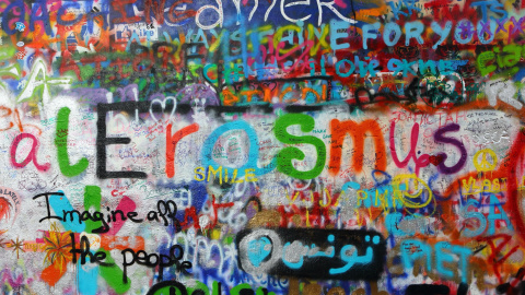 Los estudiantes Erasmus han dejado su huella también en "El Muro de John Lennon", en Praga.