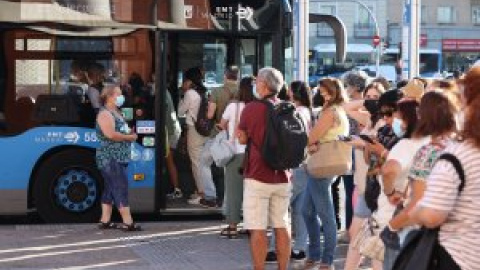 Las mascarillas dejarán de ser obligatorias en el transporte público a partir del 8 de febrero