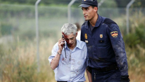 El maquinista del Alvia, Francisco José Garzón Amo, justo después del accidente. Archivo REUTERS.