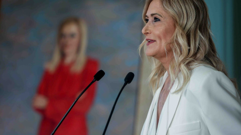 La expresidenta de la Comunidad de Madrid Cristina Cifuentes interviene tras descubrir su retrato institucional, en la Real Casa de Correos, a 29 de septiembre de 2022, en Madrid (España)