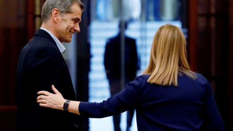 Toni Cantó y la presidenta del Congreso, Ana Pastor. / EFE