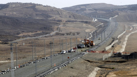 Construcción de uno de los tramos del AVE entre La Meca y Medina. EFE