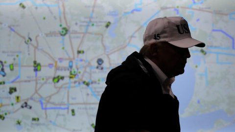 El presidente de Estados Unidos, Donald Trump, durante su visita a Texas con motivo del paso del huracán Harvey. - REUTERS