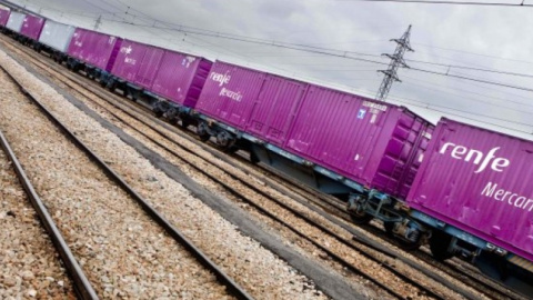 Un convoy de Renfe Mercancías.