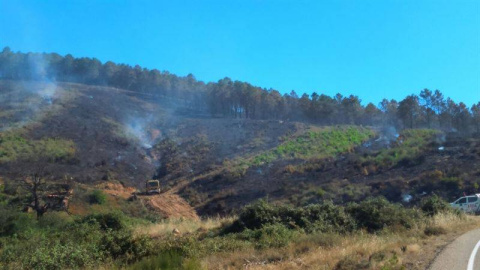 Imagen de archivo de un incendio en Sierra de Gata / EUROPA PRESS