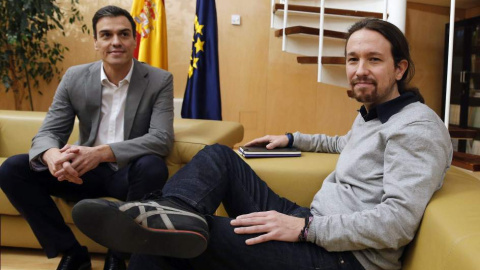 Foto de archivo de Pedro Sánchez y Pablo Iglesias. / EFE