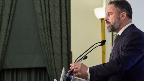 El líder de Vox y candidato del partido a presidir el Gobierno, Santiago Abascal, protagoniza un desayuno informativo de ‘El Debate’, en el Hotel Intercontinental, a 4 de julio de 2023, en Madrid (España).