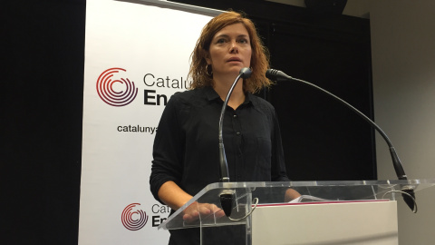 Elisenda Alamany presenta el resultat de la consulta sobre la participació de Catalunya en Comú a l'1-O. CARLES BELLSOLÀ