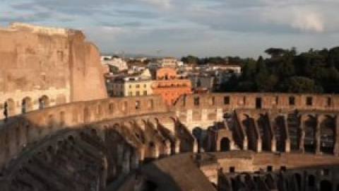 El Coliseo romano inaugura un ascensor para llevar a "todos" sus visitantes a sus alturas