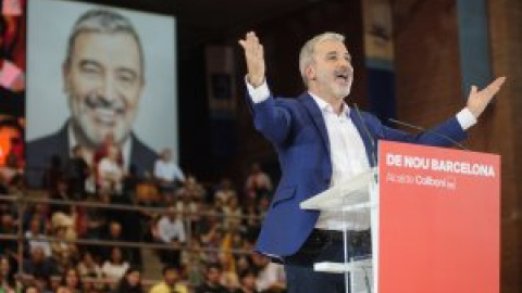 Fiesta socialista para cerrar la campaña en Barcelona con Illa, Sánchez y Zapatero: "Ni Colau ni Trias, ahora toca PSC"