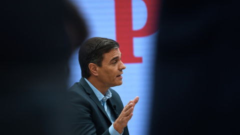 El presidente del Gobierno y secretario general del PSOE, Pedro Sánchez, durante la entrevista con 'Público'.