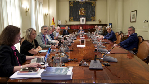 Primer pleno de Vicente Guilarte como presidente suplente del CGPJ, el martes 25 de julio.