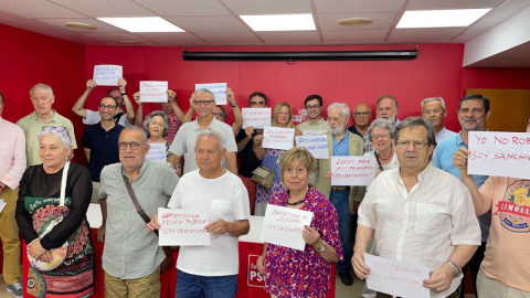 Veteranos socialistas de Salamanca en su apoyo a Pedro Sánchez