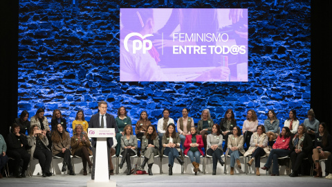 19/7/23 Feijóo, en la clausura de un acto con mujeres en Cáceres en marzo de 2023.