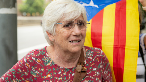 Clara Ponsatí, eurodiputada de Junts y exconsellera, sale de la Ciutat de la Justícia de Barcelona tras prestar declaración.