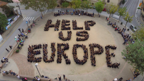 Los vecinos de Sant Antoni de Vilamajor (Barcelona) piden a la UE que interceda, este martes. EP