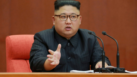 Kim Jong Un habla durante el segundo pleno del Comité Central del Partido de los Trabajadores de Corea del Norte./REUTERS