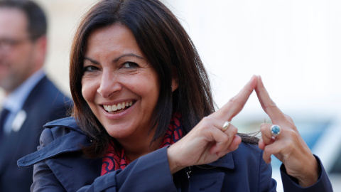 La alcaldesa de Paris, Anne Hidalgo, tras una reunión en el Palacio del Eliseo, sobre los Juegos Olímpicos de 2024, que se celebrarán en la capital francesa. REUTERS/Charles Platiau