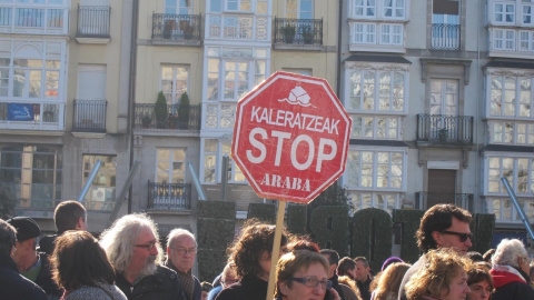 Concentración de la plataforma Kaleratzaeak Stop Desahucios. E.P.