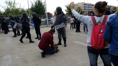 Intervenció de la policia a LLeida per impedir el referèndum / M.M.