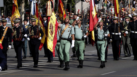 Desfile del Día de la Fiesta Nacional de este 12 de octubre, presidido por los reyes, y al que ha asistido el Gobierno en pleno, y la mayoría de líderes políticos. EFE/Zipi