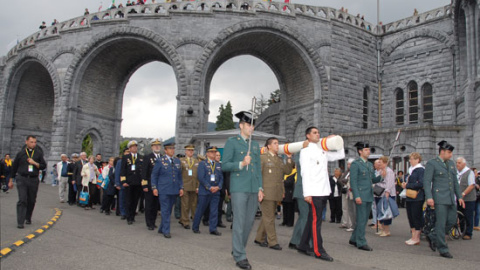 Militares y guardias civiles en la peregrinación a Lourdes de 2011/Foto Ejército del Aire