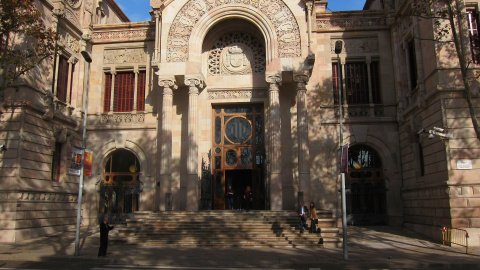 Fachada de la Audiencia de Barcelona.