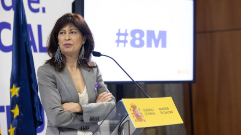 La ministra de igualdad, Ana Redondo, presenta en rueda de prensa la campaña institucional con motivo del 8M.