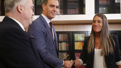 El secretario general del PSOE y presidente del Gobierno en funciones, Pedro Sánchez, se reúne con la portavoz de Junts per Catalunya (JxCat) en el Congreso, Míriam Nogueras