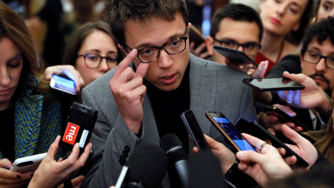 El diputado de Podemos Íñigo Errejón, en declaraciones en el Congreso,. EFE/Fernando Alvarado