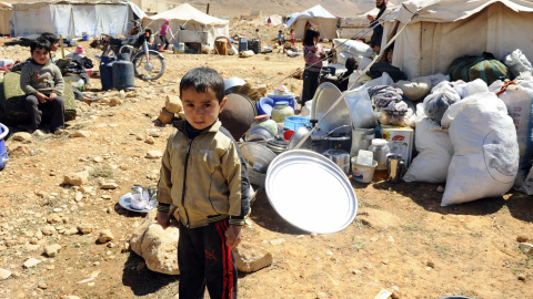 Un niño refugiado sirio en un campamento de refugiados en Líbano.- REUTERS/ARCHIVO