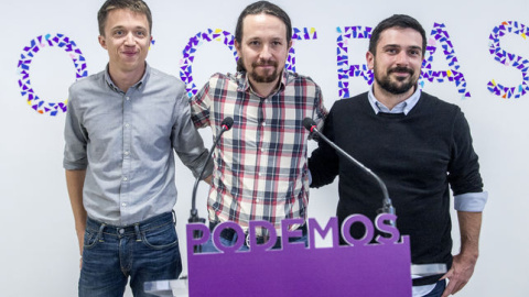 Pablo Iglesias, Íñigo Errejón y Ramón Espinar, antes de anunciar su acuerdo para las primarias de la Comunidad de Madrid. DANI GAGO/PODEMOS