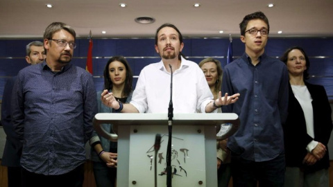 Pablo Iglesias, en una rueda de prensa junto a Irene Montero, Iñigo Errejon, Xavier Domènech y Carolina Bescansa. Archivo EFE