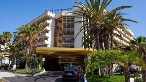 Entrada principal al hotel Best Tenerife, en el municipio de Arona