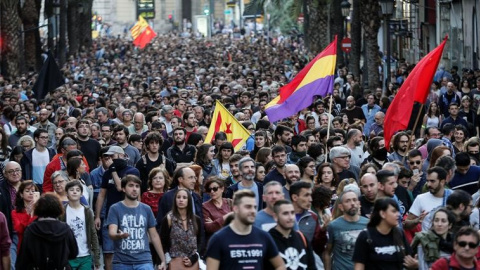 Manifestació contra les agressions de l'ultradreta a València / EFE Manuel Bruque