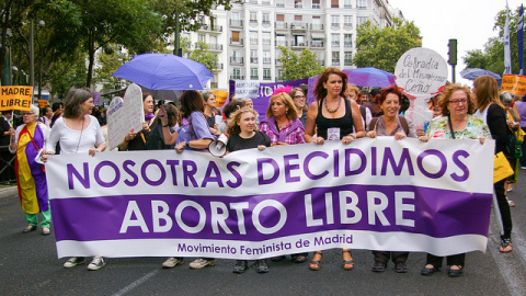 Pancarta de una marcha contra la reforma de la ley del aborto del PP. EFE/Archivo