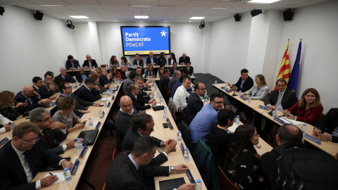 Imagen de la reunión del comite nacional de PDeCat en Barcelona. REUTERS/Albert Gea