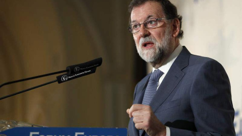 Mariano Rajoy en un desayuno informativo del Fórum Europa, en Madrid. | CHEMA MOYA (EFE)