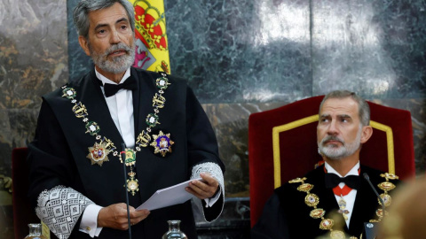 El presidente del Tribunal Supremo, Carlos Lesmes, ante el rey Felipe, interviene en el acto de apertura del Año Judicial en la sede del Tribunal, en Madrid, a 7 de septiembre de 2022.