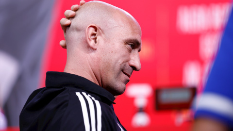 Luis Rubiales, presidente de la RFEF, durante la rueda de prensa de Jorge Vilda para dar la lista de jugadores para la Copa Mundial Femenina de la FIFA celebrada en la Ciudad del Fútbol el 12 de junio de 2023, en Las Rozas, Madrid, España.