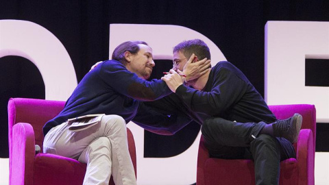 Pablo Iglesias y Albano Dante, durante el acto. EFE/Marta Pérez