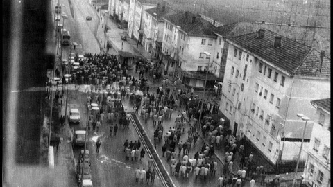 11/3/24 Una de las pocas imágenes que se conservan de los momentos previos a la masacre del 10 de marzo de 1972 en Ferrol.