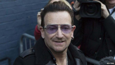 Bono, líder de U2. REUTERS