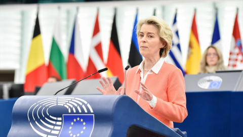 La presidente de la Comisión Europea, Ursula Von der Leyen, en una sesión plenaria en el Parlamento Europeo.